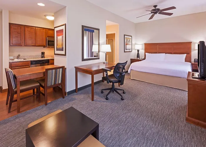 Homewood Suites Laredo At Mall Del Norte